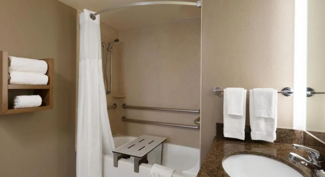 Двухместный номер Standard Staybridge Suites Tampa East- Brandon by IHG