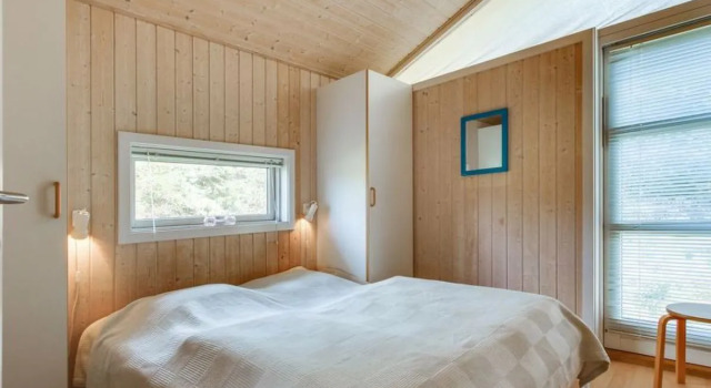 "Rina" - 50m from the sea in Bornholm, Rezerwuj Hotel Hotele w Hovedstaden region z parkingiem, Parking