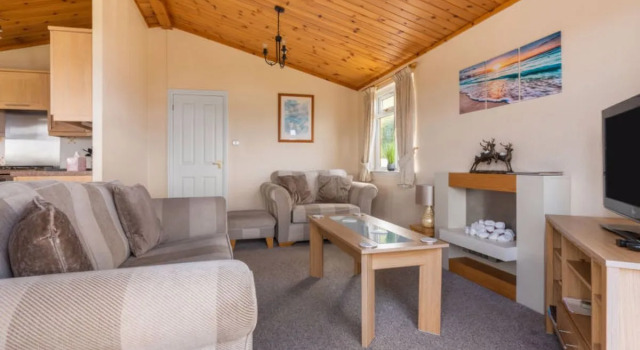 Loch Side Lodge 5, Buchen Sie Hotel Kinross Perthshire