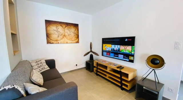 Les Villas Black&White, Book Hotel Palau-del-Vidre Languedoc-Roussillon