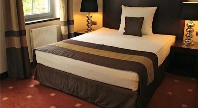 Номер Standard Hotel Nowy Dwór Elizy blisko Sky Bridge