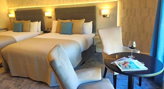 Трёхместный номер Standard Mill Park Hotel