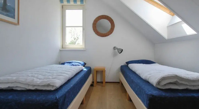 Thatched Villa With Bath in a Holiday Park