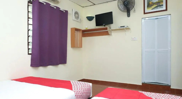Люкс Superior Oyo 89928 Acf Guest House