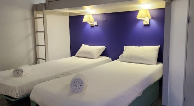 Трёхместный номер Standard Fasthotel Avignon Nord Le Pontet