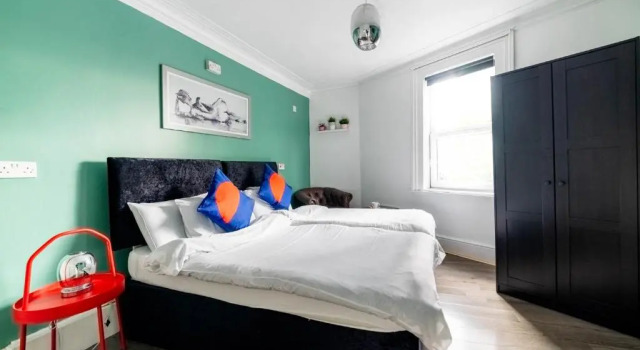 Двухместный номер Book A Bed Hostels