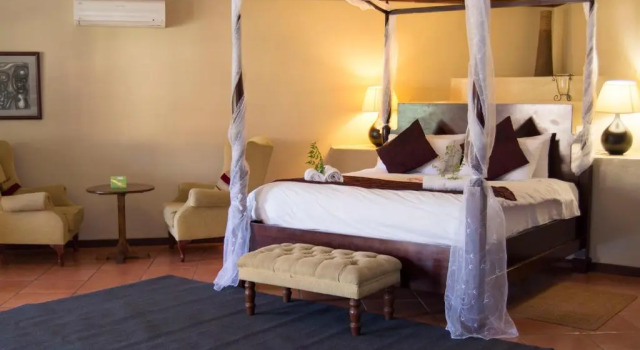 Люкс Luxury Floreat Riverside Lodge and Spa