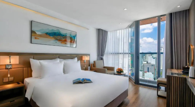 Номер Deluxe с частичным видом на океан Maris Hotel Nha Trang
