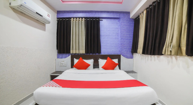 OYO 70175 Hotel Green Palace, Rezerwuj Hotel Hotele w Gujarat ze śniadaniem, Śniadanie