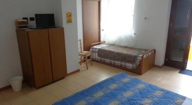 La Corte B&B, Buchen Sie Bed & Breakfast Fagnano Olona Lombardei