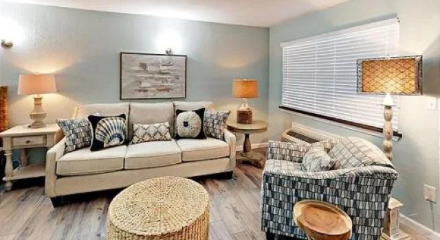 Sea Breeze Suites