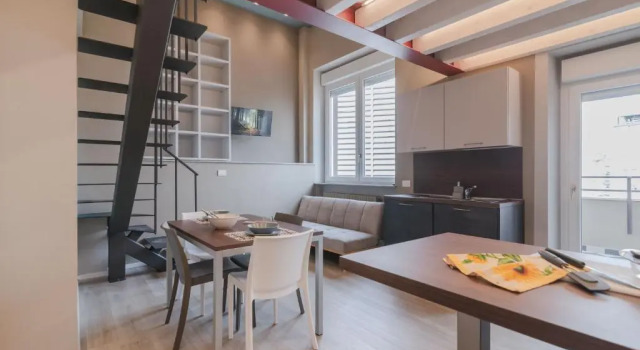 Pavia Tower - by Host4U, Buchen Sie Hotel Hotels im Zentrum von Pavia, hotels im Zentrum von Pavia