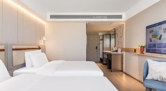 Номер Standard Home Inn Central Avenue Anguo Street