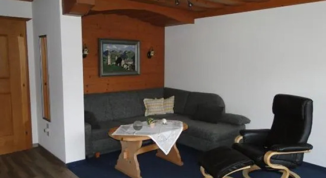 Apartment Landhaus Marie Luise, Book Lejlighed Hoteller i Tyrol med parkering, Parkering