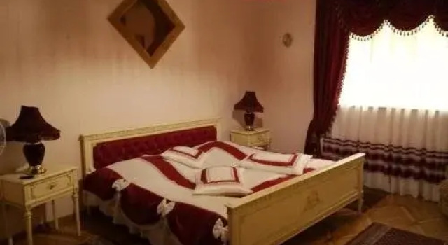 Hotel Villa Paradiso, Rezervovat Hotel Hotely v Imereti s parkováním, Parkování
