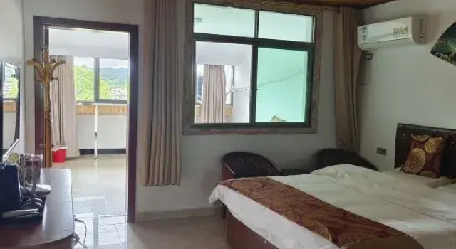 Двухместный люкс Longhushan Changqing Hotel