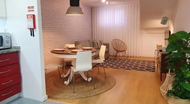 T2P Mimosa House, Забронировать Отель Вила Нова ди Гайя Порту, рядом с Канатная дорога Гайя
