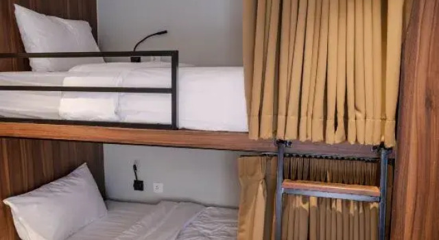 Семейный люкс Woodstory Boutique Hotel