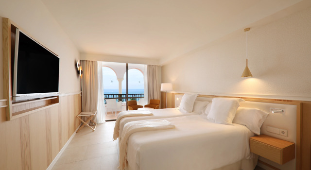 Iberostar Selection Anthelia, Забронировать Курортный отель Отели Адехе по системе «всё включено», рядом с Центр водных видов спорта Tenerife Nautical Center, Всё включено