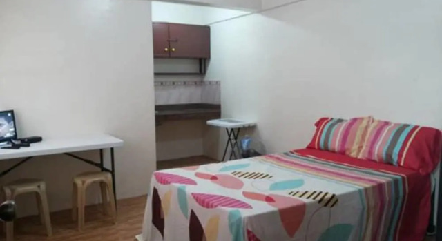 Студия Budget Studio Unit in Makati