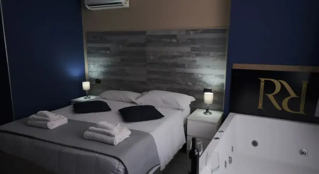 Номер Deluxe Royalty room spa