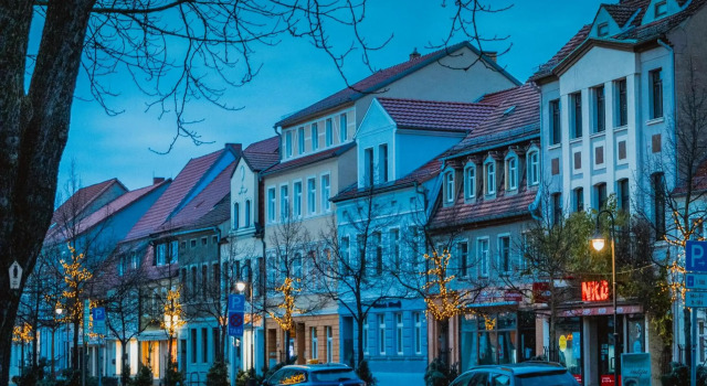 Der Sachsenhof - Zentral gelegene Ferienwohnung direkt am Markt und Kirche, Reserva ahora Hotel Bad Liebenwerda Brandenburgo