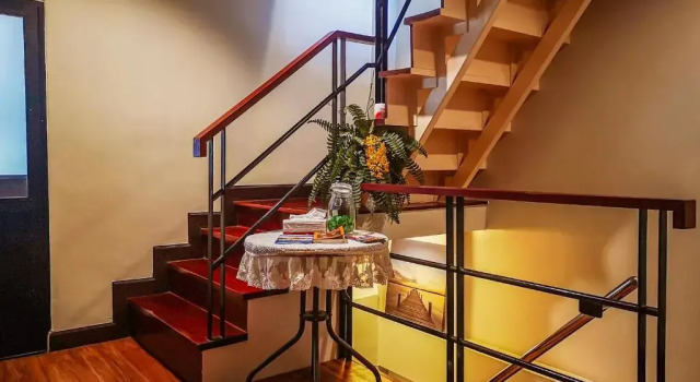 Номер Economy The Cube Sathorn Boutique Hotel เดอะ คิวบ์ สาทร บูติค โฮเทล Near BTS Surasak