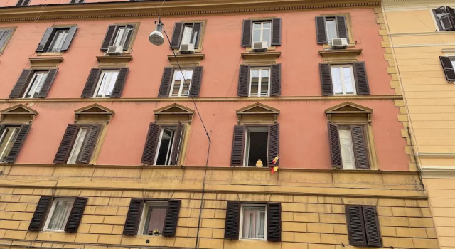 Elegant Apt-typical Roman Palazzina Pz Alessandria, Забронировать Апартаменты/квартира Рим Лацио, рядом с Посольство ФРГ в Риме