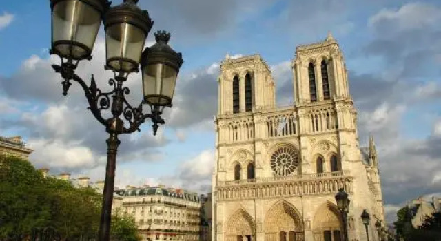 Notre Dame Paradis Latin, Забронировать Отель Отели Парижа с парковкой, рядом с Galerie de Minéralogie et de Géologie, Парковка