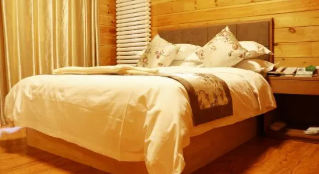 Люкс с видом на реку Neyin Ancient City Forest Tribe Chalet Hotel