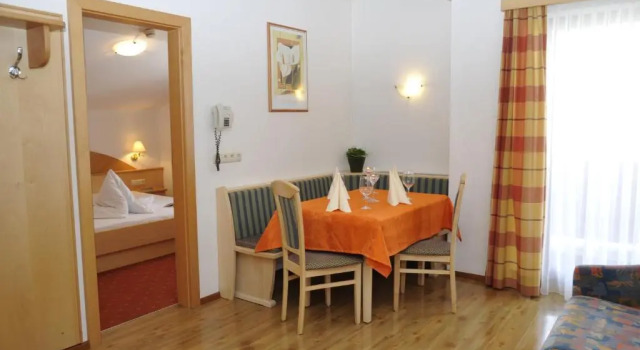 Hotel Alpina