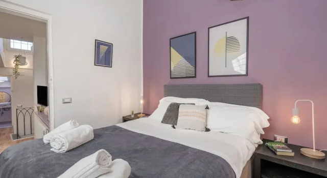 Апартаменты Elevator, Ac, Wifi - Heart of historic city center