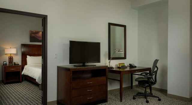 Hilton Garden Inn Phoenix Airport North, Book Hotel Downtown Phoenix 