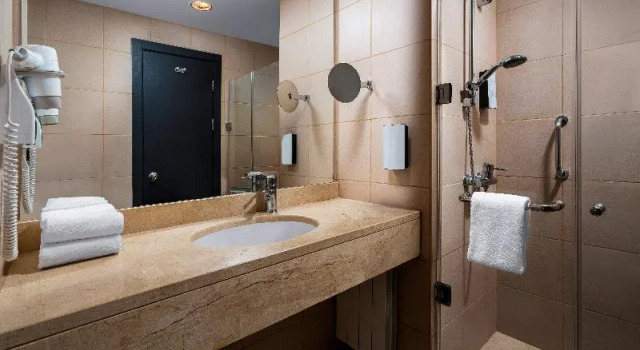 Одноместный номер Comfort Leonardo Hotel Bucharest City Center