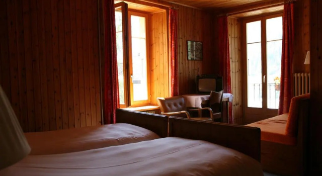 Номер Standard с красивым видом из окна Hôtel Hermitage