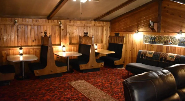 Четырёхместный номер Standard Silver Horseshoe Inn
