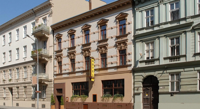 Arte Brno, Забронировать Отель Бизнес-отели Брно, рядом с House of Arts, 4* 5*