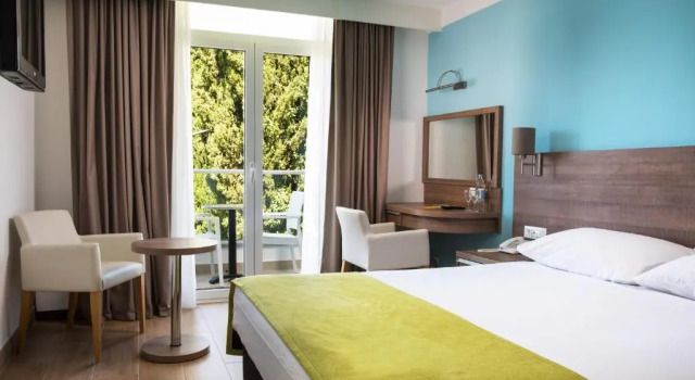 Номер Standard с балконом Maistra Select Astarea Hotel