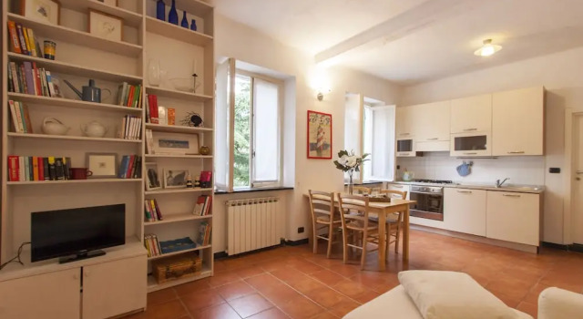 Апартаменты JOIVY via Romana di Quarto