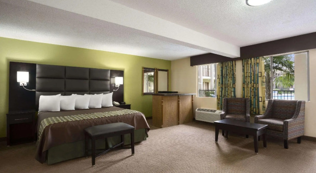 Двухместный номер Standard Days Inn by Wyndham Dallas Irving