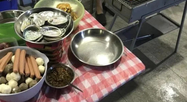 Shenzhen Shi Hai Yue Homestay (Yangmeikeng Judiaosha), Book Hotel Hoteller i Guangdong med parkering, Parkering