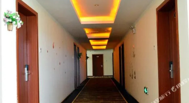 Xiangyun Business Hotel Nanning South Station, Boek Hotel Nanning Guangxi