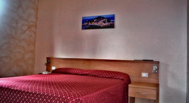 Hotel Villa Flora, Забронировать Отель Больяско Итальянская Ривьера