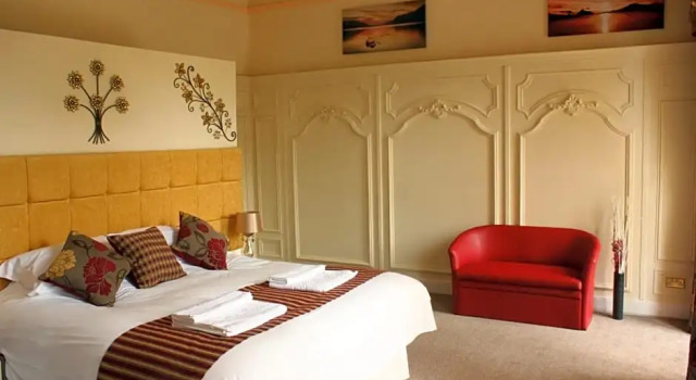 Номер Deluxe с балконом Rooms on The Prom