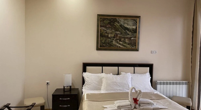 Daniel Boutique Hotel, Забронировать Бутик-отель Отели Еревана 3 звезды, рядом с Площадь Республики, 3*