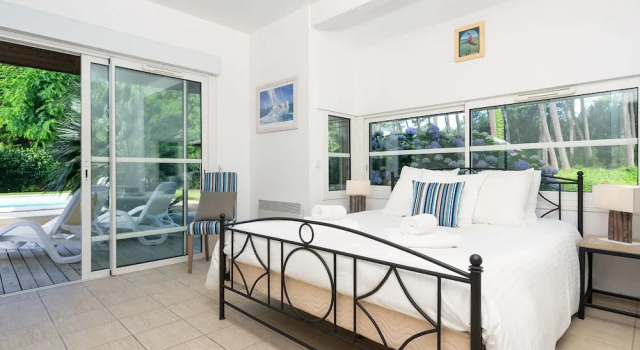 Beautiful villa with a private pool by the Atlantic ocean