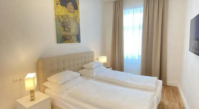 Семейные апартаменты с 2 комнатами с балконом Steiner Residences Vienna Nestroyplatz
