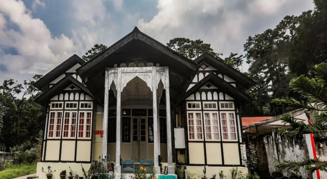 OYO 17225 Hideaway Heritage