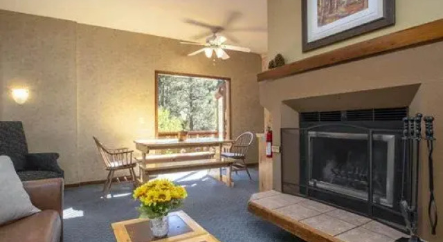 Sapphire Resorts at Olympic Village, Olympic Valley, USA, Buchen Sie Hotel Olympic Valley Squaw Valley