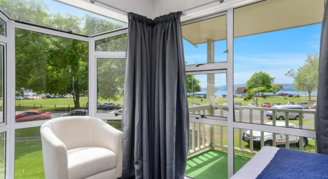Апартаменты Lake Lodge Motel Rotorua